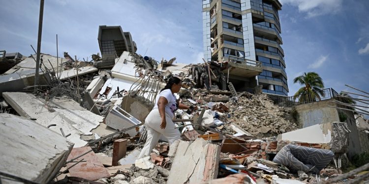 Quase 1.000 mortos e mais de 50 mil desaparecidos após terremotos na Venezuela