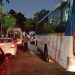 Rio das Pedras tem nova madrugada de tiroteio em meio a disputa entre milícia e CV; 12 linhas de ônibus são afetadas