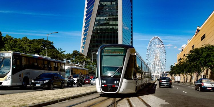 Da iluminação pública ao VLT, a cidade construiu uma carteira robusta de projetos — Foto: Marcelo Piu/ Prefeitura do Rio