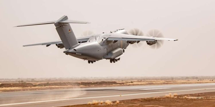 Terremotos na Venezuela: como é o Airbus A400M, avião militar que a Alemanha ofereceu para ajudar nos resgates