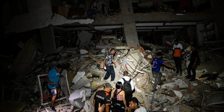 Terremotos na Venezuela: país registra 10 réplicas após abalos que deixaram ao menos 32 mortos