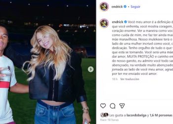 O futebolista fez o feliz anúncio por meio de suas redes sociais — Foto: Reprodução/Redes sociais