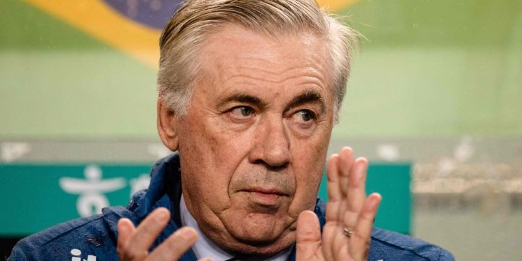 Carlo Ancelotti — Foto: Anthony Wallace / AFP