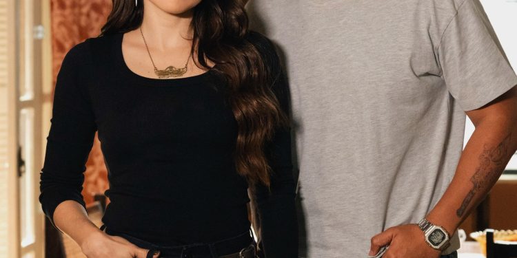 'Quem ama cuida': encantado por Adriana, Joel faz convite à família dela