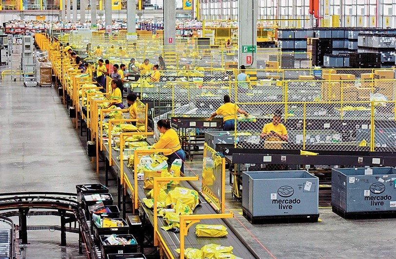 A guerra particular entre Mercado Livre e Shopee por cada metro quadrado do Brasil