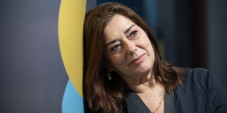 Afastada das telas há 18 anos, Cristina Aché relembra fama de musa e diz: 'quero voltar a contar histórias'
