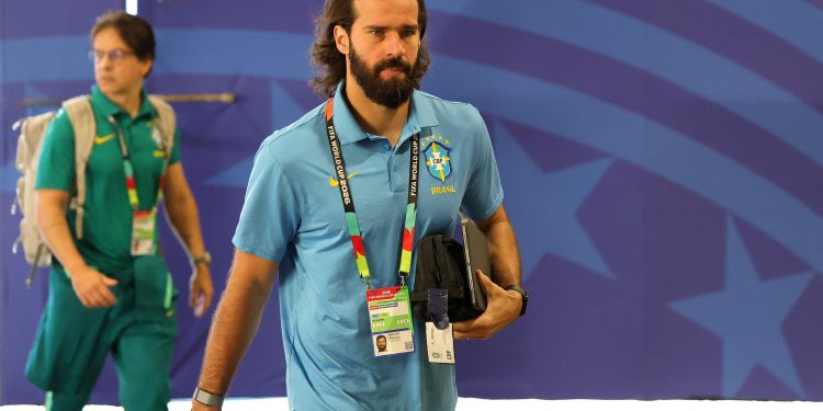 Alisson desabafa após eliminação do Brasil e deixa em aberto sua participação na próxima copa