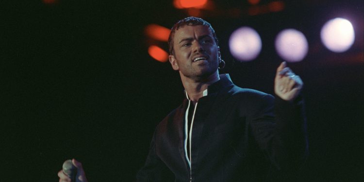 Amigo de George Michael lança vídeo das gravações do grande disco que o cantor nunca terminou