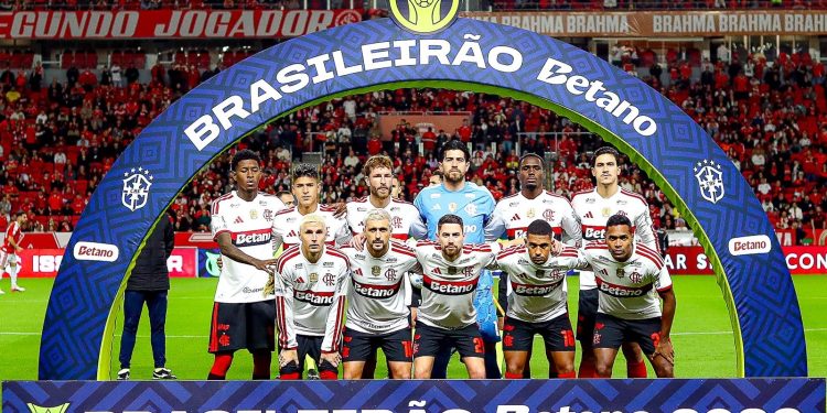 Análise: atuação desfigurada deixa Flamengo mais longe da liderança e liga alerta em período sem jogos