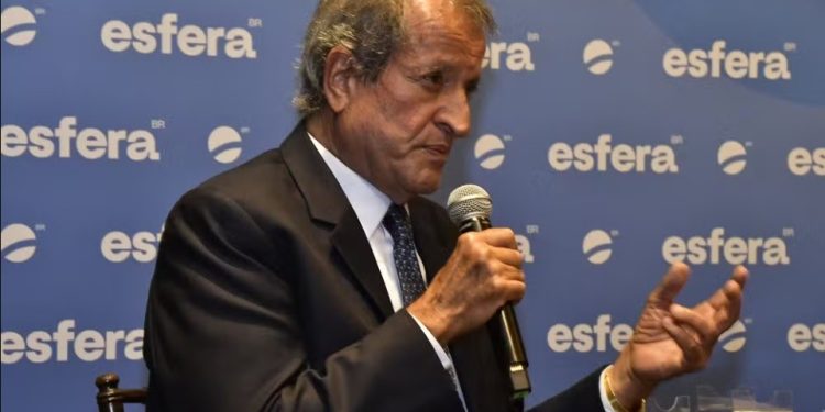 Após briga entre Flávio e Michelle, Valdemar diz que 'pessoal precisa se entender melhor’ para vencer eleição