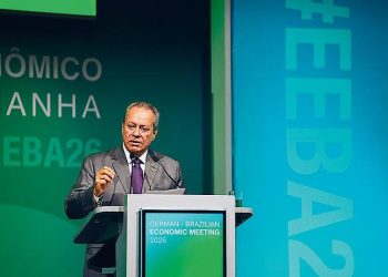 Após nova taxa, indústria diz que prioridade é manter negociações com os EUA para reverter o tarifaço