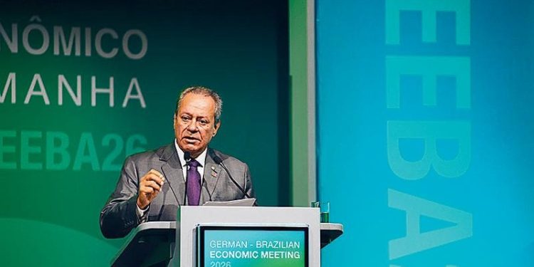 Após nova taxa, indústria diz que prioridade é manter negociações com os EUA para reverter o tarifaço