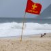 Após virada no tempo, Rio tem mar com ressaca nesta segunda-feira