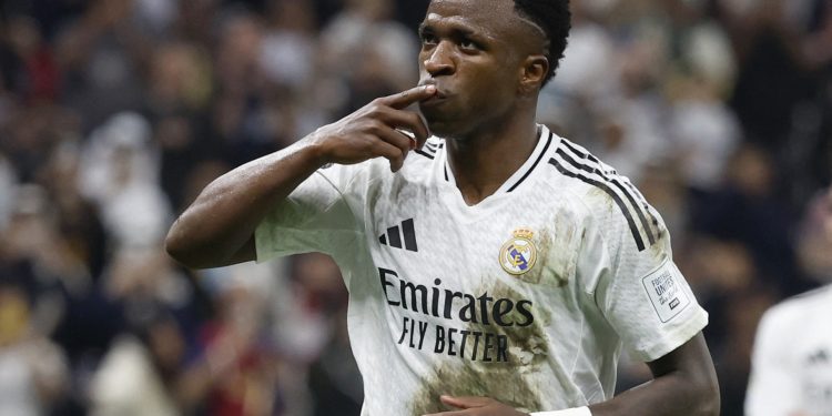Arsenal desiste de Vini Jr. após sinais de renovação com o Real Madrid, diz jornal