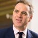 Brasil recebeu choque adicional com guerra no Irã, afirma historiador Niall Ferguson em evento em SP