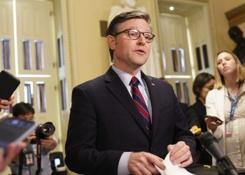 Câmara dos Representantes aprova o maior aumento em gastos militares na História dos EUA: US$ 1,15 trilhão