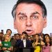 Campanha de Flávio diz que Bolsonaro não sabia de vídeo com IA exibido na convenção; especialistas apontam riscos jurídicos