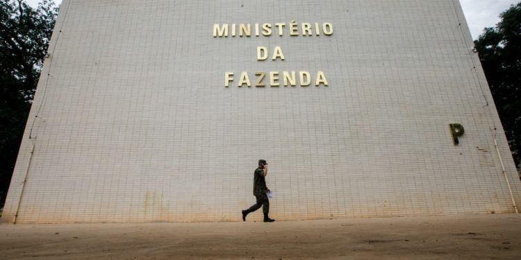 Cidades e Transportes são áreas mais beneficiadas por liberação de R$ 5,7 bi do orçamento