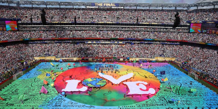 Com show, intervalo da final da Copa chega a quase 28 minutos; novidade foi criticada