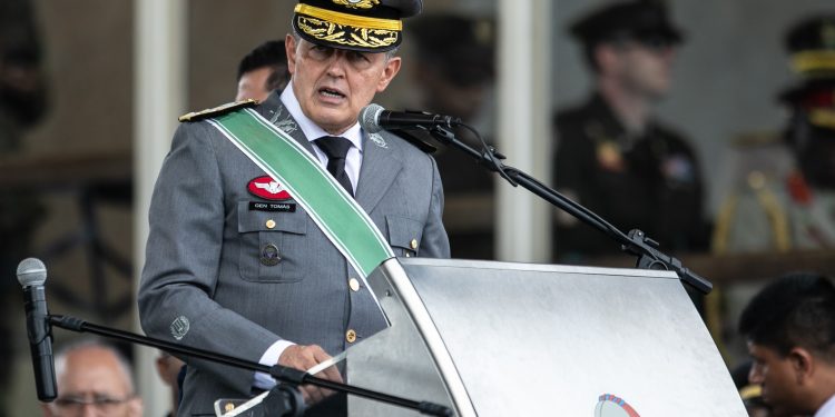 Comandante do Exército escolhe militar para auxiliar TSE por até 23 meses