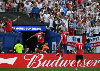 Copa do Mundo ao vivo: Favorita Inglaterra enfrenta a RD Congo, que faz o maior jogo de sua história