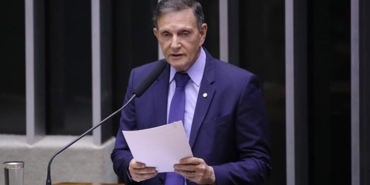 Crivella sofre nova derrota na Justiça em ação por uso de vídeo de estudante na campanha eleitoral