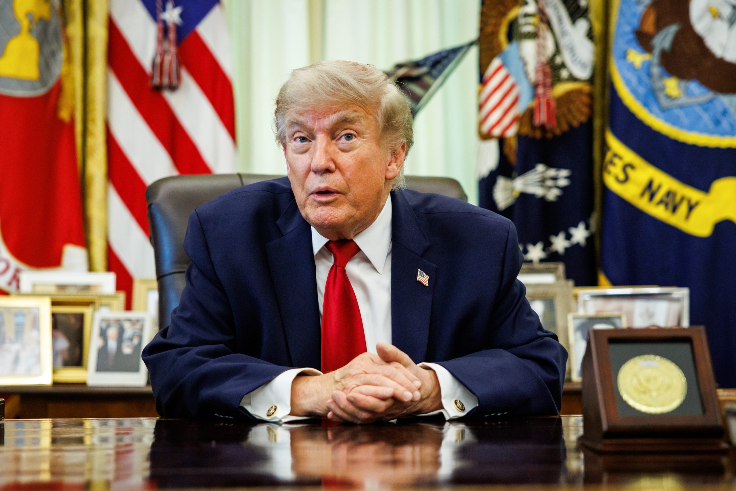EUA limitam permanência de estudantes e jornalistas estrangeiros em novo endurecimento migratório de Trump