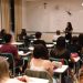 Ensino para jovens e adultos exige mais empenho das autoridades