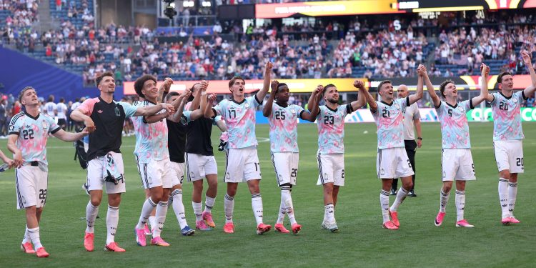 Entre veteranos e jovens, Bélgica reage na Copa e vê virada de ambiente antes de enfrentar Espanha