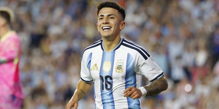 Flamengo faz tentativa para contratar argentino Thiago Almada