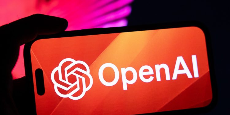 Funcionários da OpenAI e Anthropic pedem que os EUA ajudem a conter o ritmo do desenvolvimento da IA, diz agência