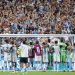 Governo da Argentina liga alerta por possíveis viagens de 'barras bravas' para semifinal da Copa