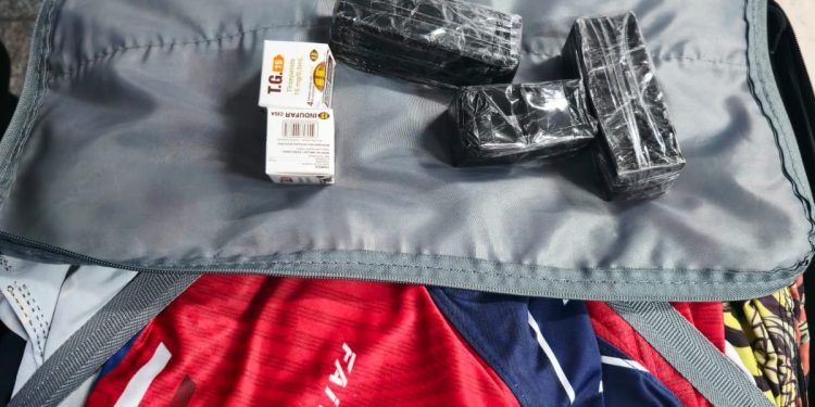 Homem é preso por contrabando de canetas emagrecedoras no Rio