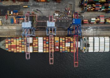 Instituições reagem a tarifaço e pedem que governo fortaleça negociações