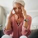 Menopausa vai além das ondas de calor, alerta ginecologista