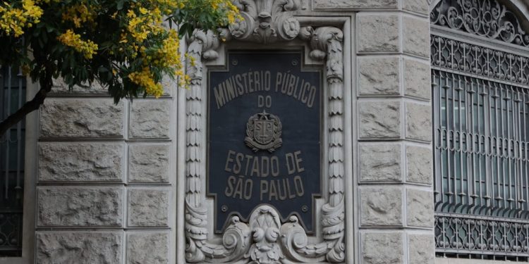 Ministério Público de SP denuncia quatro pessoas por morte de jovem durante salto de rope jump