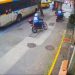 Moto invade calçada durante perseguição em Copacabana, e suspeito é preso após perder o controle