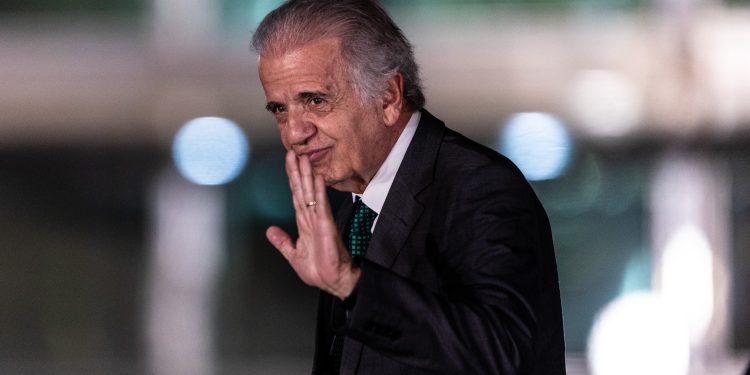 Múcio tem agenda com auxiliar de Trump após EUA classificarem facções como terroristas