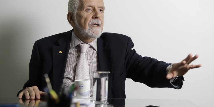 PF: Operador do Master repetiu com Jaques Wagner esquema do BRB para ocultar apartamentos