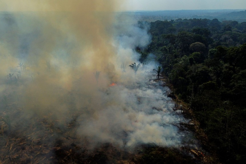 Queimadas na Amazônia aumentam em 23% as internações por causas respiratórias, mostra estudo