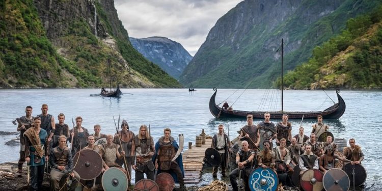 Seleção da Noruega fez ensaio com temática viking antes de embarcar para a Copa do Mundo — Foto: Divulgação/Federação de Futebol da Noruega