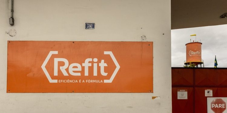 STJ libera governo do RJ para retomar a cobrança bilionária contra a Refit