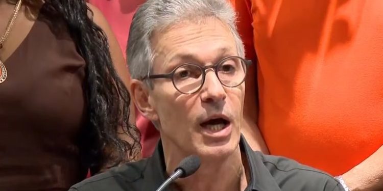 Sem alianças com partidos e sem vice, Novo lança Zema como candidato à Presidência