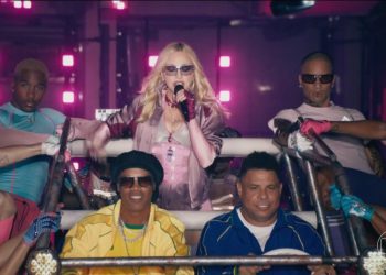 Show do intervalo: Bieber, Shakira, Madonna, Muppets e BTS transformam Copa do Mundo em Super Bowl
