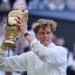 Sinner vence Zverev, conquista bicampeonato consecutivo em Wimbledon e fatura primeiro Grand Slam da temporada
