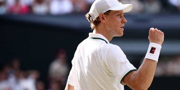 Sinnner supera Djokovic e chega à decisão de Wimbledon pela segunda vez