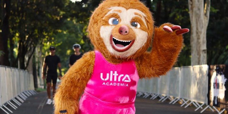 Ultra Academia aposta em mascote para ampliar comunicação