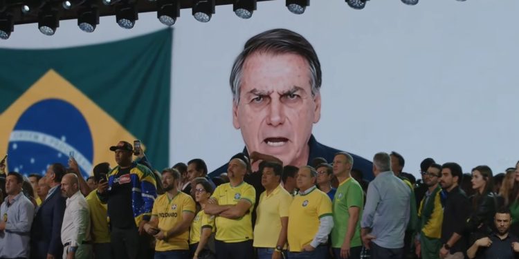 Versão IA de Bolsonaro em Convenção do PL levanta debate sobre uso em campanha eleitoral; veja quais são as regras