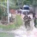 Vídeo mostra bandidos do CV armados de fuzis durante tentativa de invasão em área de mata, na Zona Oeste do Rio