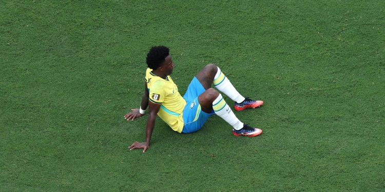 Vini Jr. se pronuncia após eliminação da seleção brasileira na Copa: 'Sensação de frustração'